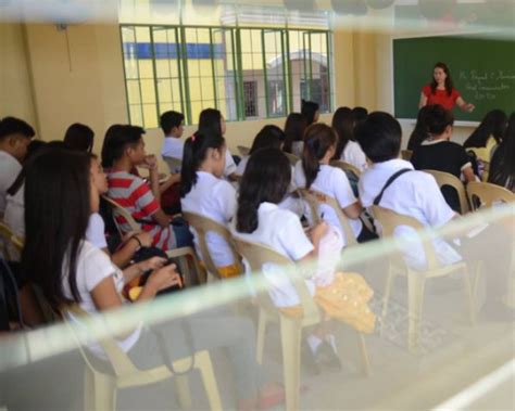 Mahihirap na estudyante, may ayuda sa DSWD .